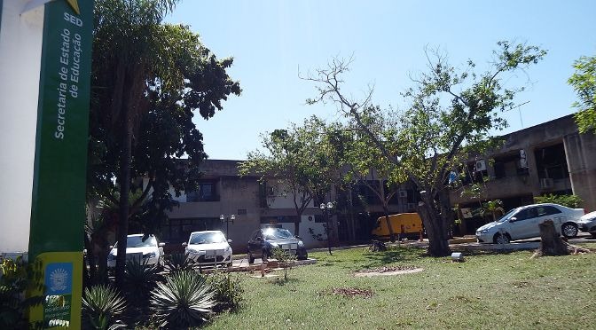Escolas estaduais iniciam período de recesso nesta segunda-feira Escolas estaduais iniciam período de recesso nesta segunda-feira