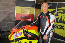 © Fornecido por Grande Prêmio Daniel Lenzi tinha 34 anos e disputava a etapa de Curitiba do Moto 1000 GP (Foto: Equipe Sanderson/Grelak Comunicação))