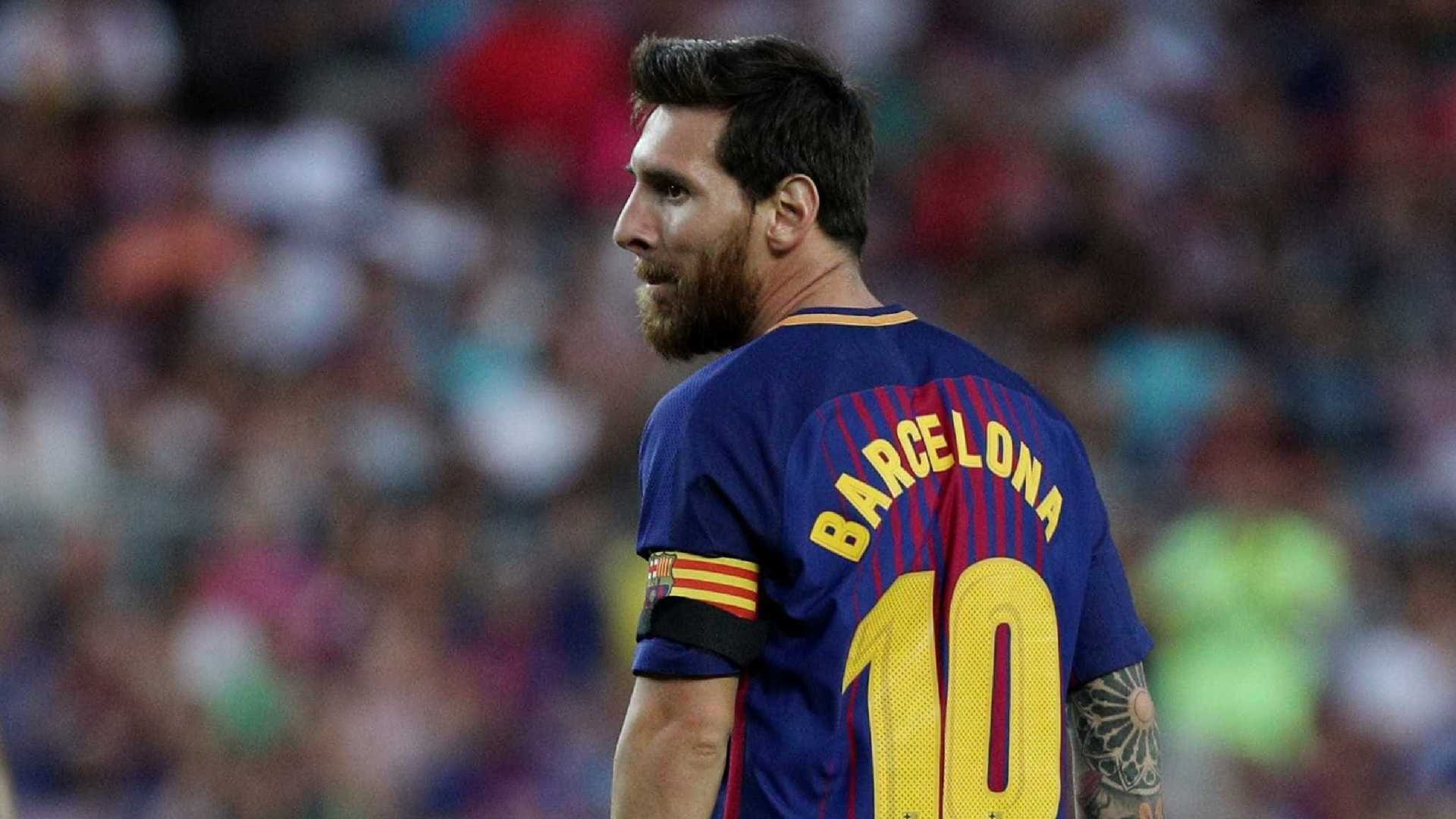 Messi diz que saída de Neymar deu mais equilíbrio ao Barcelona Messi diz que saída de Neymar deu mais equilíbrio ao Barcelona