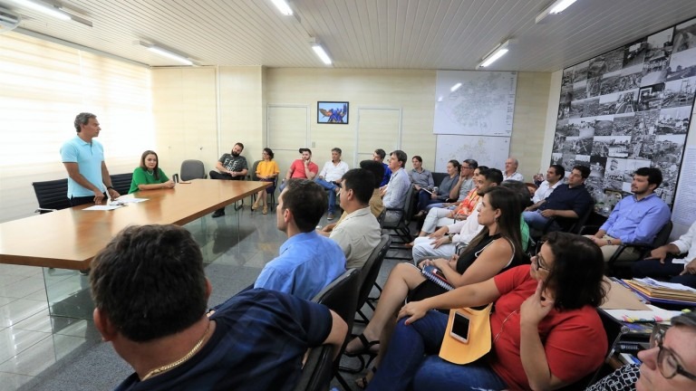 Prefeito reúne secretários para discutir metas cumpridas e traçar planejamento para 2020