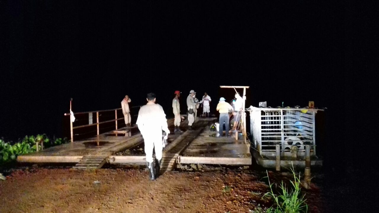 Pescador cai de embarcação e desaparece no Rio Paraguai