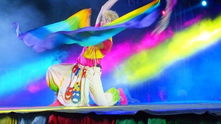 Nova 14 de julho tem neste sábado desfile, música, dança e teatro Nova 14 de julho tem neste sábado desfile, música, dança e teatro