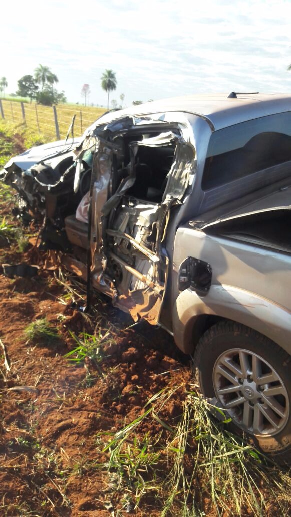 Droga é apreendida na MS-276 após colisão entre caminhonete e caminhão Droga é apreendida na MS-276 após colisão entre caminhonete e caminhão