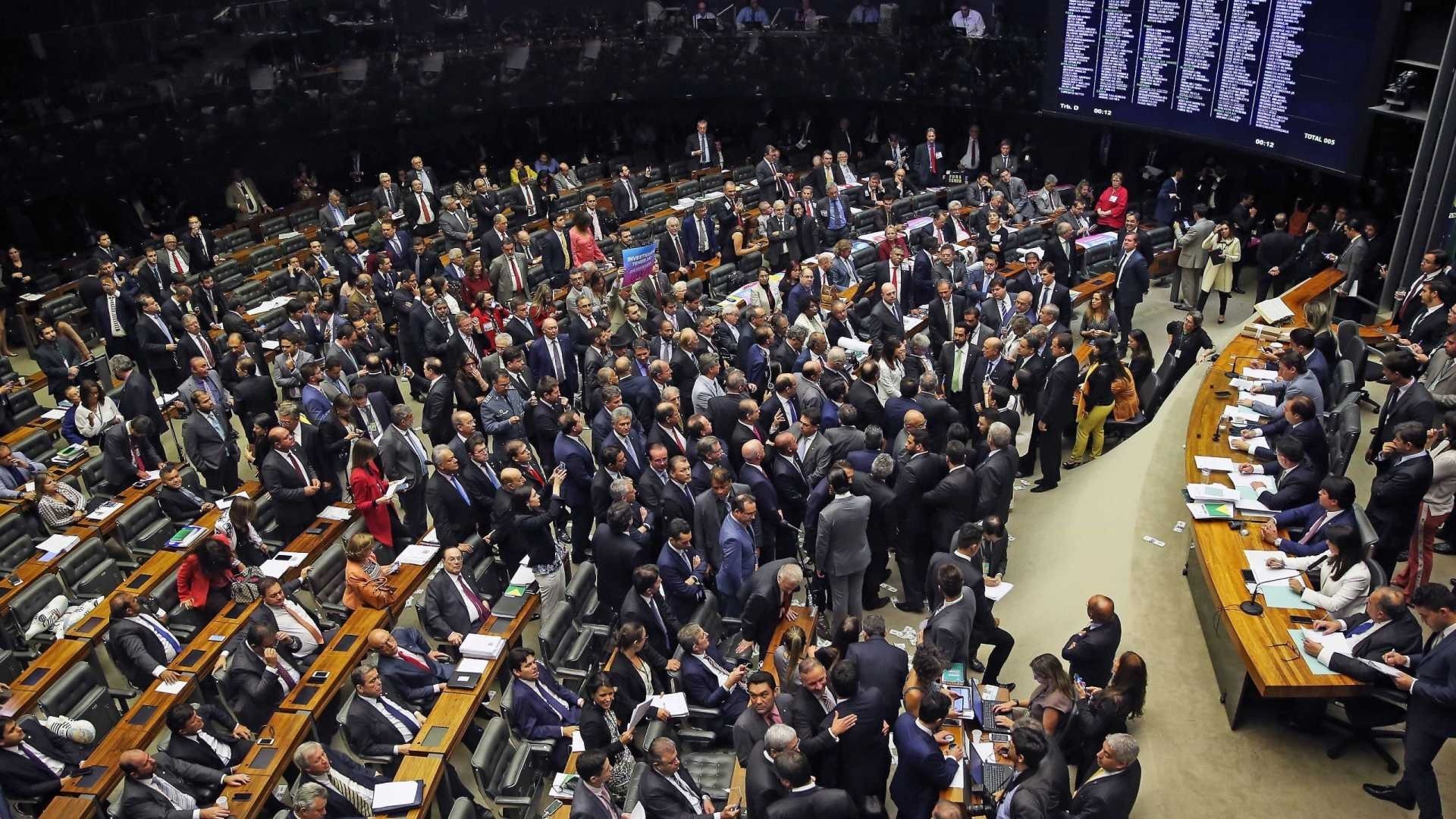 Apesar de fim do recesso, Congresso só iniciará trabalhos dia 5 Zeca Ribeiro / Câmara dos Deputados