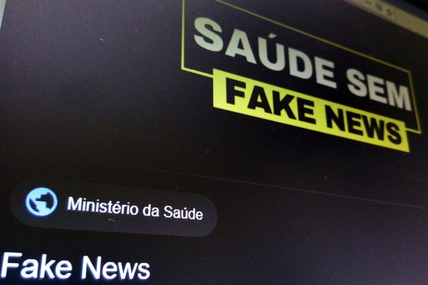 Especialistas discutem desafios para vencer fake news sobre vacinação (Marcello Casal Jr./Agência Brasil)