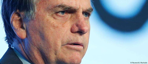 Juristas preparam denúncia contra Bolsonaro por ecocídio Juristas preparam denúncia contra Bolsonaro por ecocídio