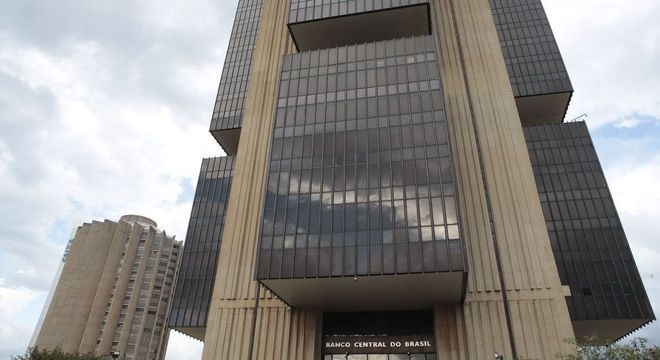 Copom deve anunciar nesta quarta nova taxa básica de juros Copom define na quarta reunião do ano a taxa Selic
Marcelo Casal Jr./ Agência Brasil