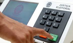 Dez pré-candidatos no Estado concorrem a duas vagas no Senado