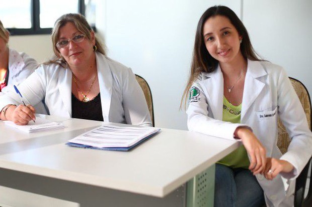 Programa Mais Médicos prorroga inscrições para formados no exterior