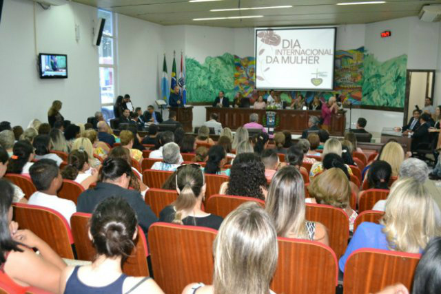Câmara de Ponta Porã realiza homenagens ao Dia Internacional das Mulheres Foto: Tião Prado (Pontaporainforma)