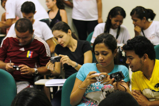 Centro Cultural oferece curso gratuito de Fotografia para Câmera reflex e Semiprofissional Centro Cultural oferece curso gratuito de Fotografia para Câmera reflex e Semiprofissional