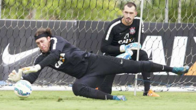 Cássio é procurado por turcos e pode ser o próximo a deixar o Corinthians © Daniel Augusto Jr/Ag. Corinthians Cassio Treino Corinthians 21/10/2015