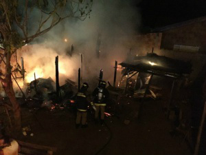 Marido acusa esposa de incêndio criminoso, em Três Lagoas, a Polícia Civil requisitou uma perícia técnica (Foto: Marco Campo/Perfil News)