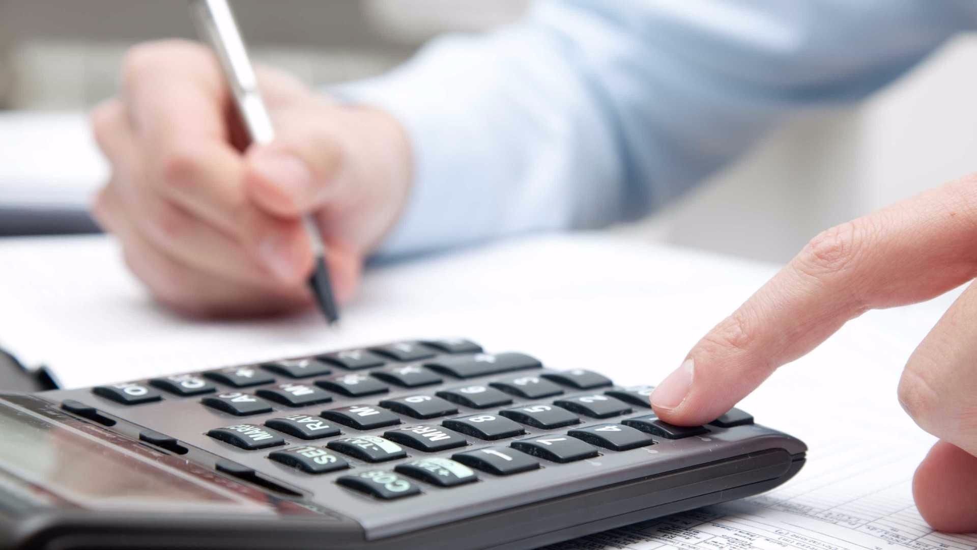 Receita libera consulta ao 4º lote de restituição do IR nesta sexta Receita libera consulta ao 4º lote de restituição do IR nesta sexta