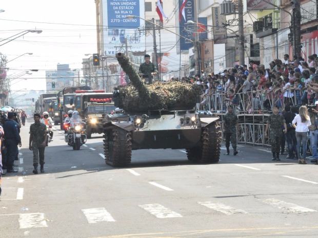 Governador vai assistir ao Desfile da Independência Governador vai assistir ao Desfile da Independência