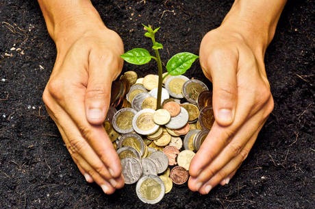 Especialistas recomendam avaliar custos extras das aplicações
Getty Images