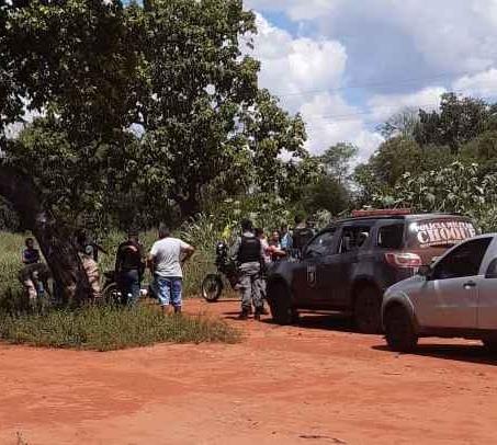 Após perseguisão policial, homem é baleado e fica em estado grave Rede social - whatsapp
