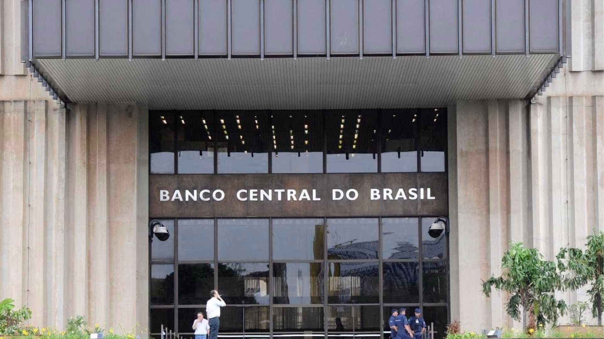 Analistas: BC aproxima-se do fim do ciclo de flexibilização dos juros