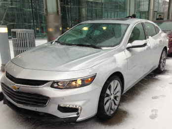 Chevrolet deve vender nova geração do Malibu a partir de 2017 Chevrolet Malibu 2016 (Foto: André Paixão/G1)