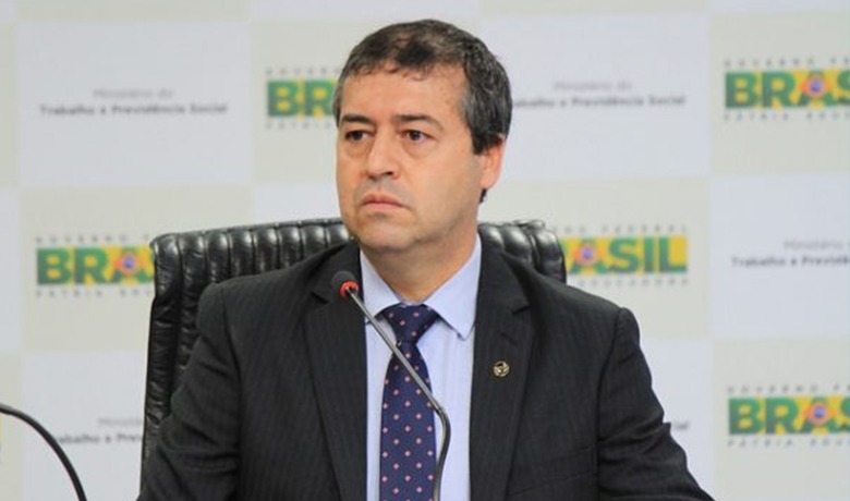 Ministro do Trabalho pede demissão, diz Palácio do Planalto