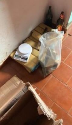 Denar prende traficante com 26 tabletes de maconha no Guanandi