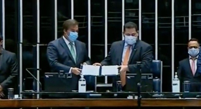 Rodrigo Maia e David Alcolumbre na liberação do orçamento de guerra
Senado Federal