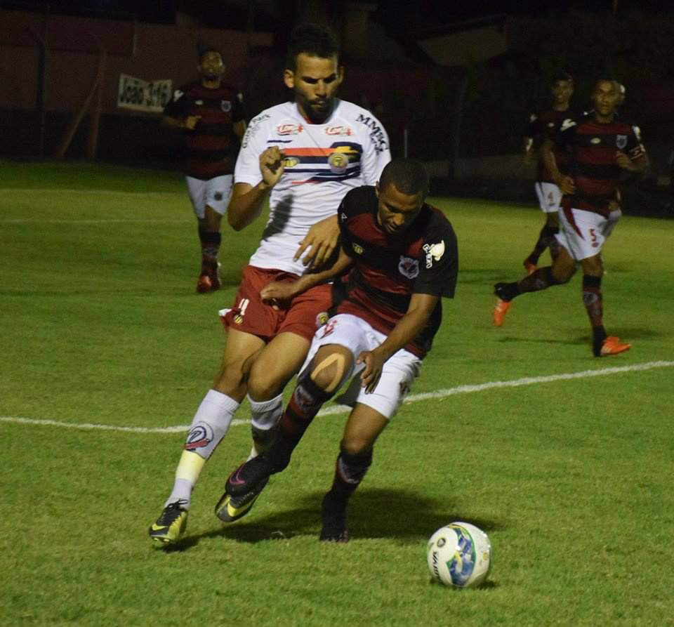 Sete enfrenta Águia Negra para encostar na liderança Noé Farias