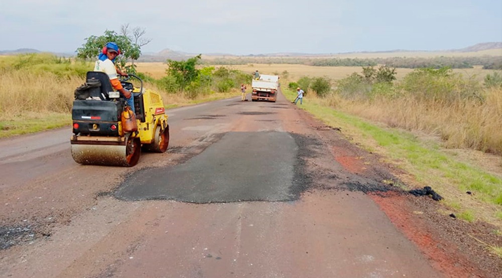 MS-384 foi recuperada no ano passado pelo Estado com serviço de tapa-buraco. Agesul