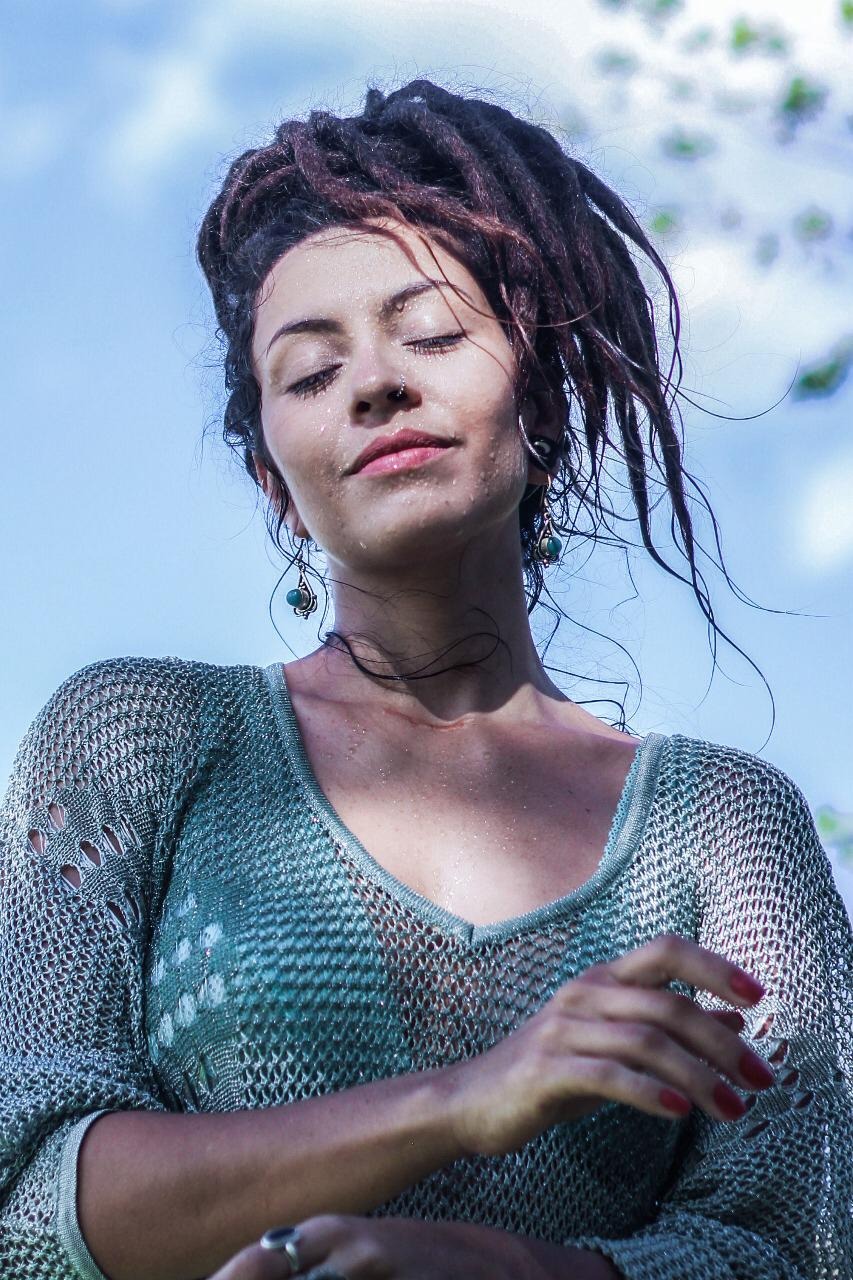 Marina Peralta atravessa as fronteiras do reggae e lança o EP "Leve” Divulgação