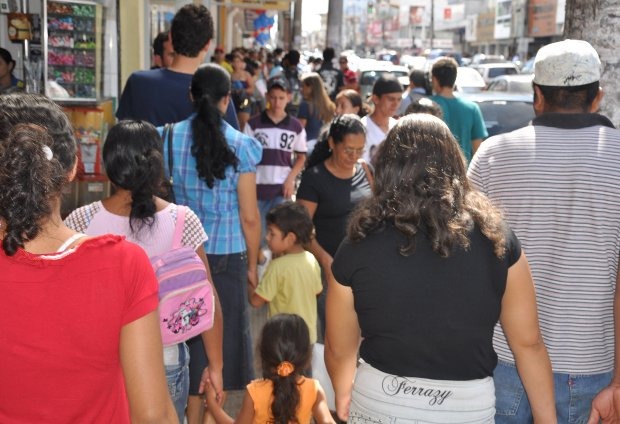 Comércio está autorizado a abrir no sábado, Dia da Independência