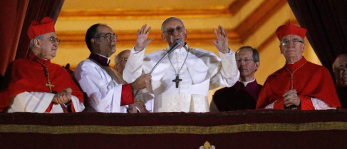 Francisco completa 4 anos de papado e enfrenta conservadores REUTERS/Tony Gentile