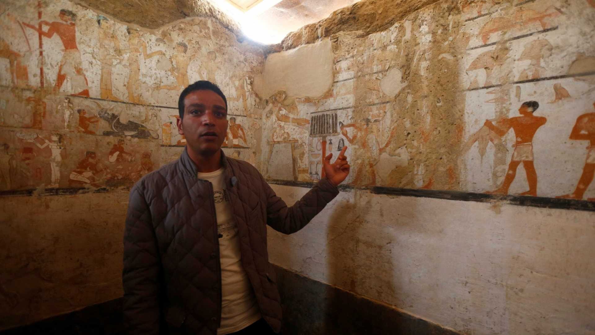 Tumba de 4.400 anos é descoberta no Egito iStock