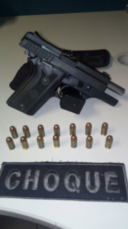 Condutor armado na área central de Campo Grande é preso por equipe do Choque PM/Divulgação