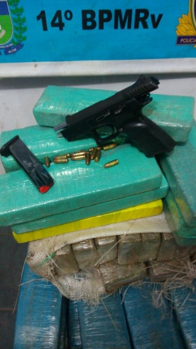 PRE apreende droga e arma de fogo durante fiscalização na MS-386 PRE/Divulgação