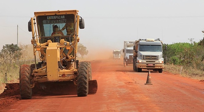 Pavimentação e restauração de rodovias estaduais somam mais de 700 quilômetros, grande parte concluída em 2017