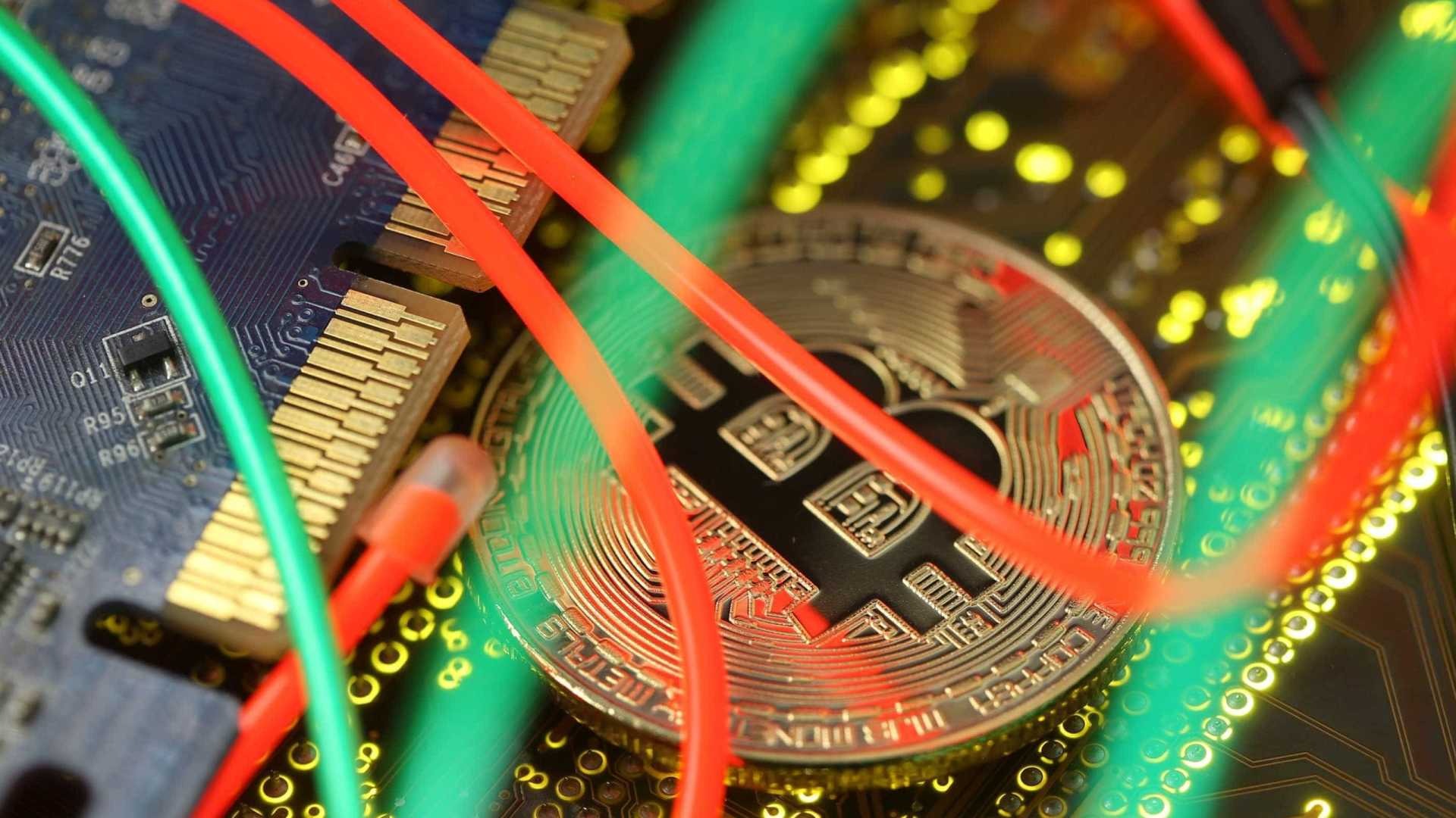 3 cenários apocalípticos para o bitcoin Dado Ruvic/REUTERS