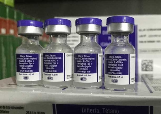 Vacina pentavalente começa a ser distribuída hoje aos estados
