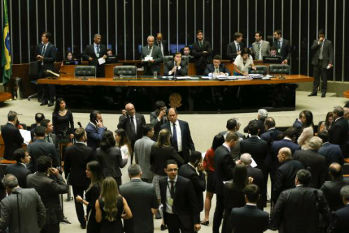 Comissão da reforma da Previdência recebe mais de 140 emendas ao texto Plenário da Câmara deverá votar a proposta em dois turnos, após a análise da comissão especialFabio Rodrigues Pozzebom/Agência Brasil