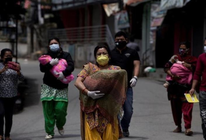 Narendra Shrestha /EFE/EPA -22.04.2020