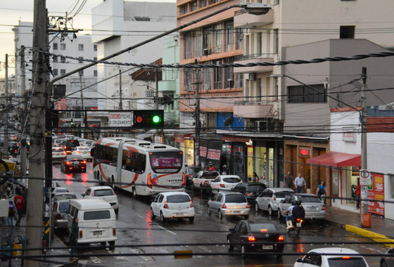 Decisão do Supremo Tribunal Federal prejudica projeto do Reviva Centro Lojas mudaram fachada para se adequar a programa - Foto: Gerson Oliveira / Correio do Estado