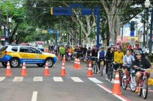 Avenida Marcelino Pires tem faixa exclusiva para ciclistas aos domingos - Foto: Arquivo/A.Frota