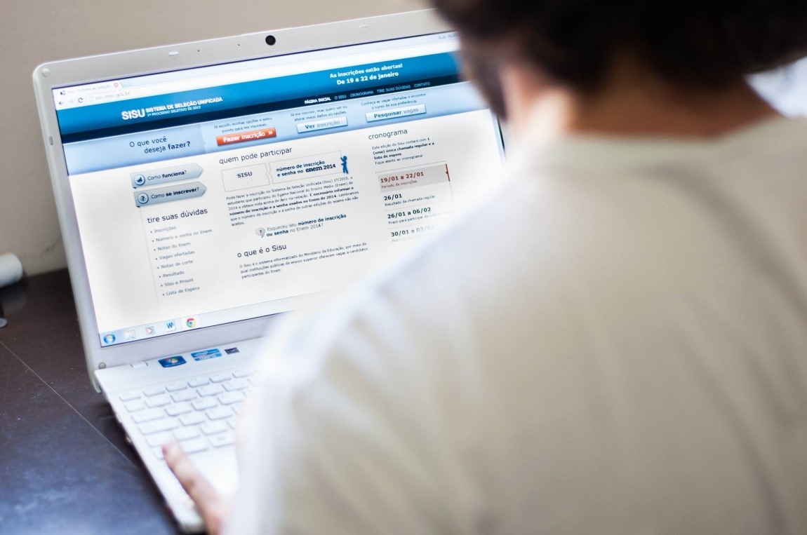 Estudantes têm até quarta-feira para pedir vaga em lista de espera do Sisu Estudantes têm até quarta-feira para pedir vaga em lista de espera do Sisu