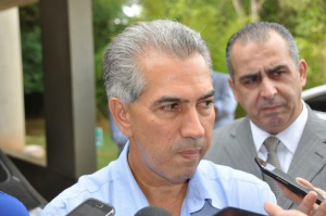 Governador eleito lamentou a morte de Manoel de Barros. (Foto: Marcelo Calazans/Arquivo)