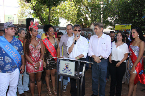 Prefeitura garante festa das escolas de samba da Capital, investindo R$ 180 mil no Carnaval 2016 Prefeitura garante festa das escolas de samba da Capital, investindo R$ 180 mil no Carnaval 2016