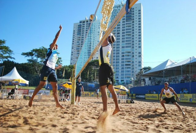 Etapa do Circuito Brasileiro Open de Vôlei de Praia realizada em outubro de 2016 no Parque das Nações Indígenas, em Campo Grande (Foto: Alcides Neto)
