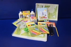 Aulas na Reme começam nesta terça-feira com entrega de kits e uniformes Aulas na Reme começam nesta terça-feira com entrega de kits e uniformes