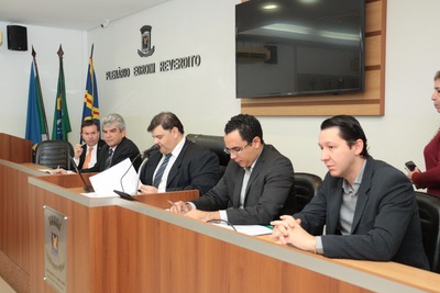 CPI do Táxi segue com oitivas na manhã de sexta-feira CPI do Táxi segue com oitivas na manhã de sexta-feira