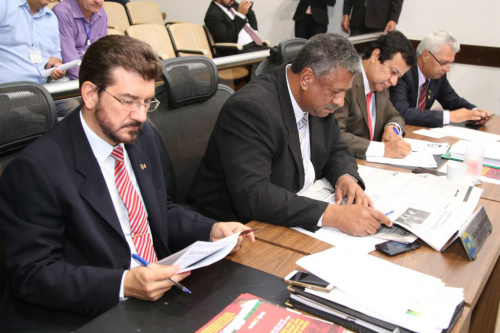 Bancada elogia manifestações contra reforma da Previdência e pede pressão popular Deputados do Partido dos Trabalhadores também criticaram cobertura da imprensa
Foto: Fabiana Silvestre