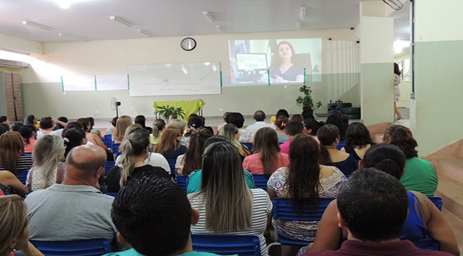 Escolas estaduais iniciam ano letivo nesta terça com Jornada Pedagógica Escolas estaduais iniciam ano letivo nesta terça com Jornada Pedagógica