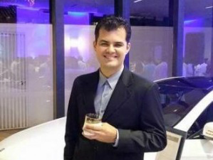 Francis, que havia registrado boletim de ocorrência por preservação do direito há poucos dias. (Foto: Reprodução/Facebbok)